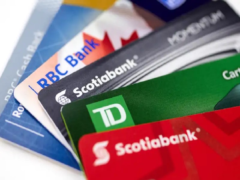 انواع حساب بانکی در کانادا